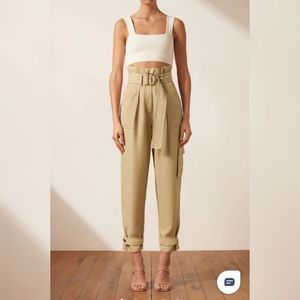 SHONA JOY MATILDA LINEN UTILITY PAPERBAG PANT IN WHEAT COLOR